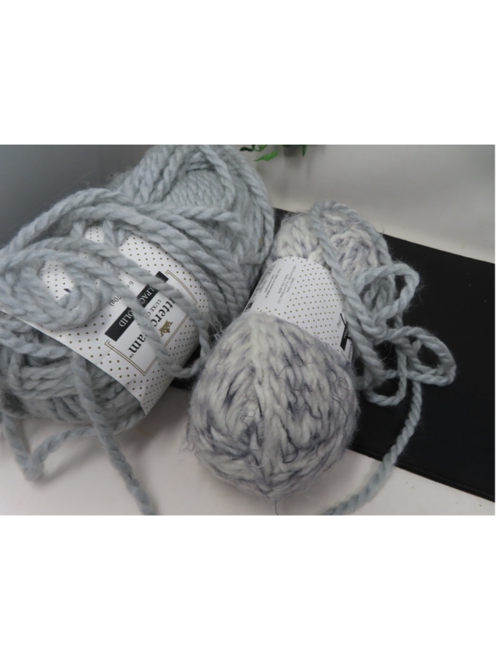 Buttercream Luxe Craft Angel Hair Yarn Gray & White Lot 2 New 1 Partial